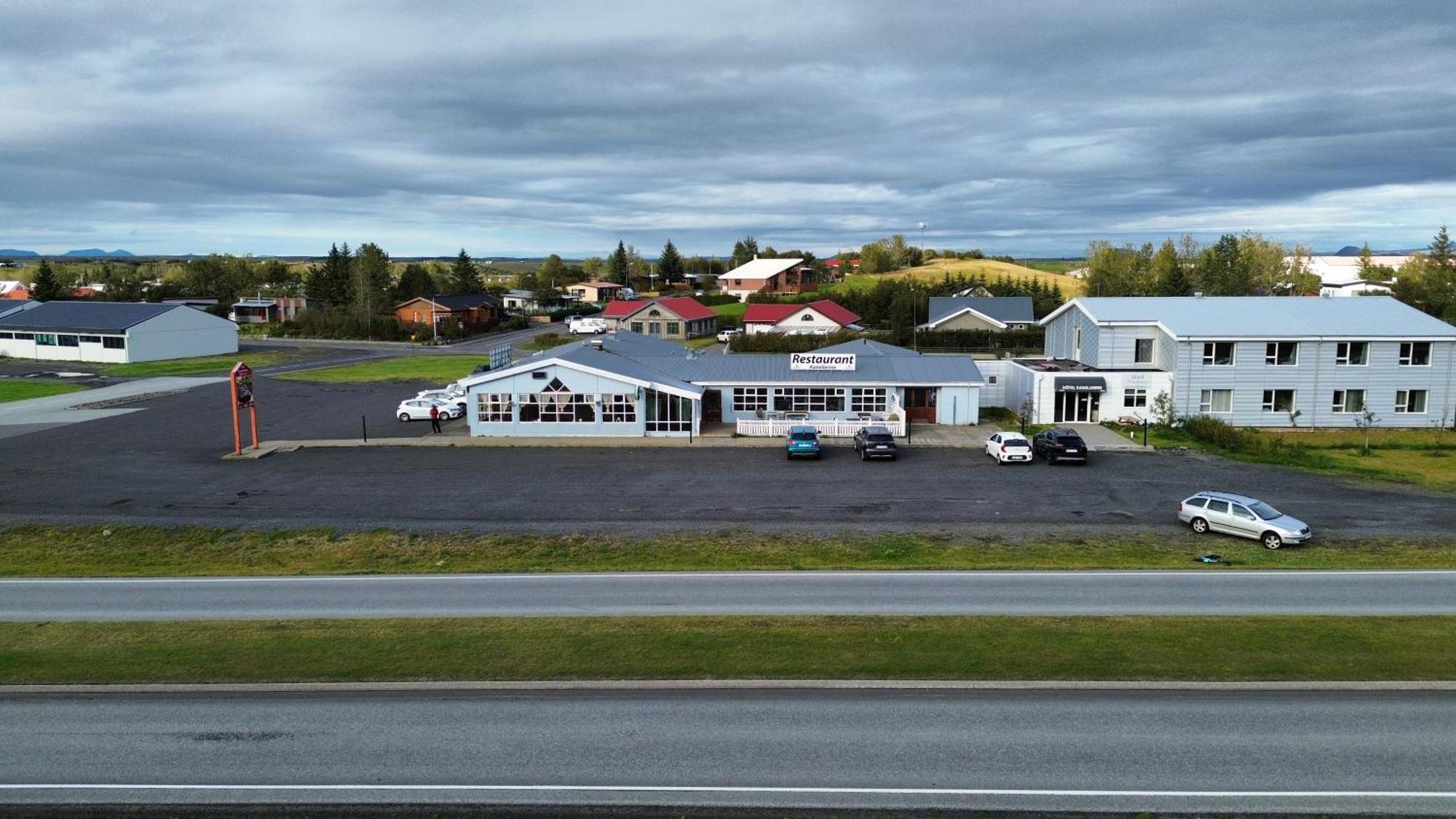 Kanslarinn Hostel Hella Exterior foto