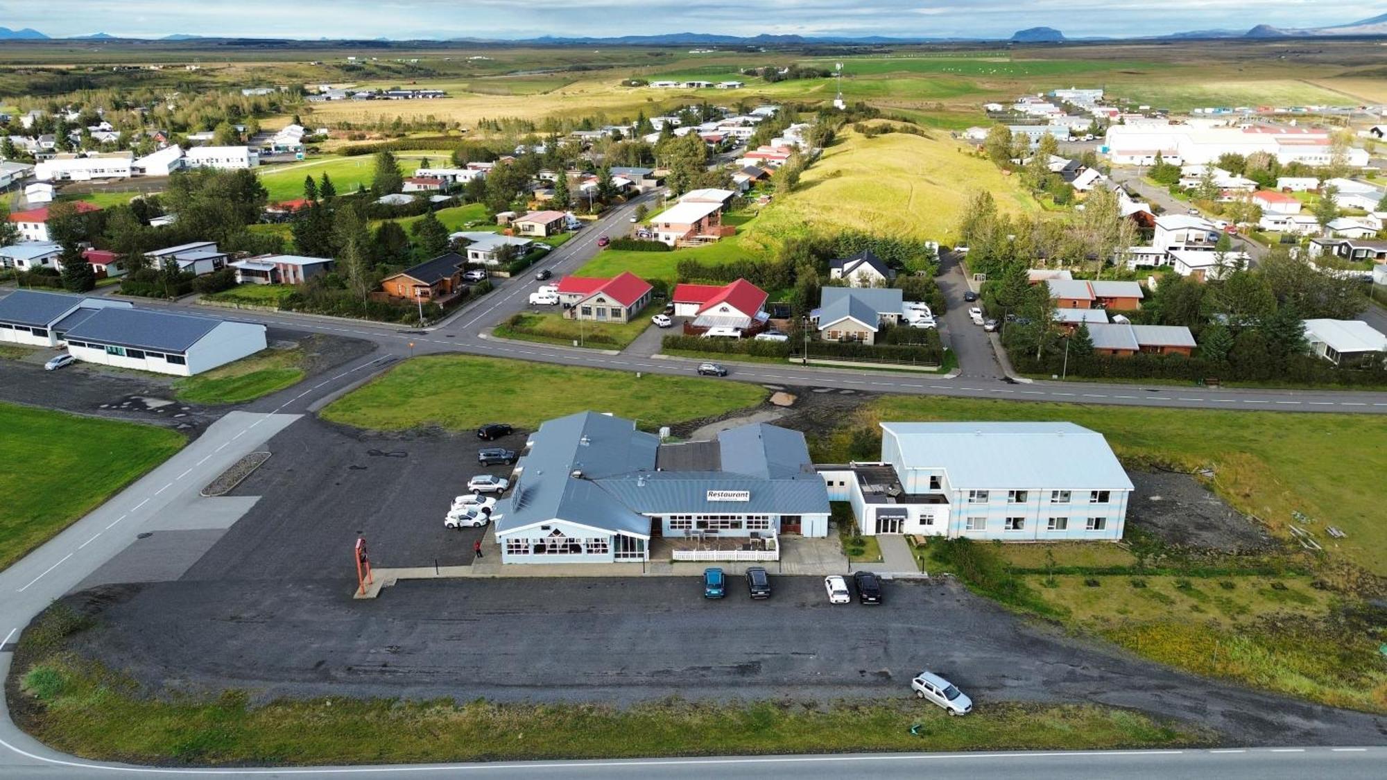 Kanslarinn Hostel Hella Exterior foto